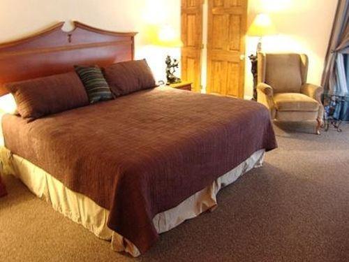 Reagan Resorts Inn (Adults Only) Гатлинбург Номер фото
