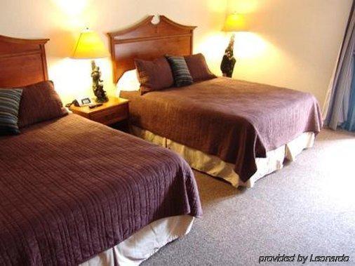Reagan Resorts Inn (Adults Only) Гатлинбург Номер фото